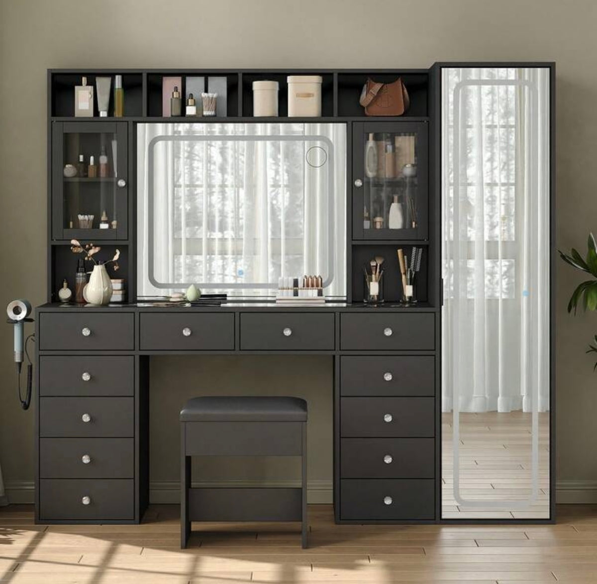 [VARIANT: Glass Cabinets — Black]